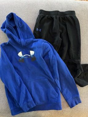 Under Armour Boys Blue Hoodie & Black Sweatpants Set Size Youth M